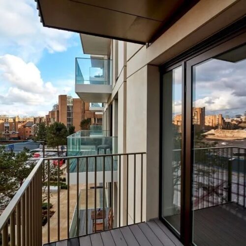 Admiralty House, Vaughan Way, London, E1W