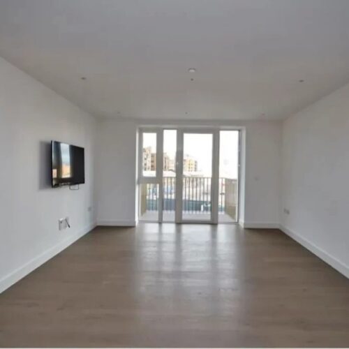 Admiralty House, Vaughan Way, London, E1W