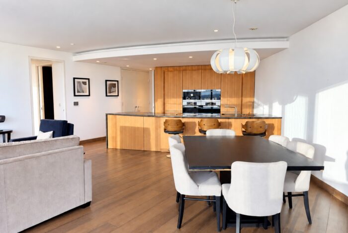95 The Tower, 1 St George Wharf, Vauxhall, SW8 2DA